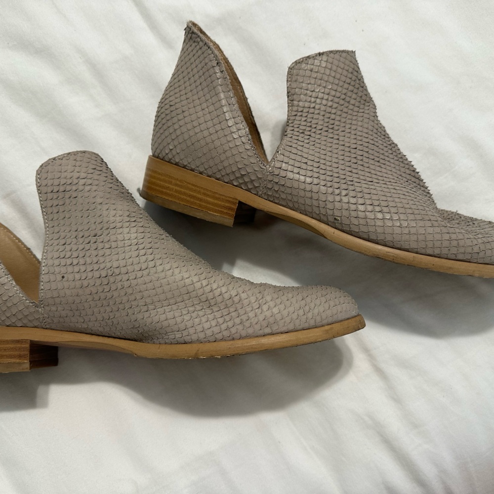 Burk Ankle Boots